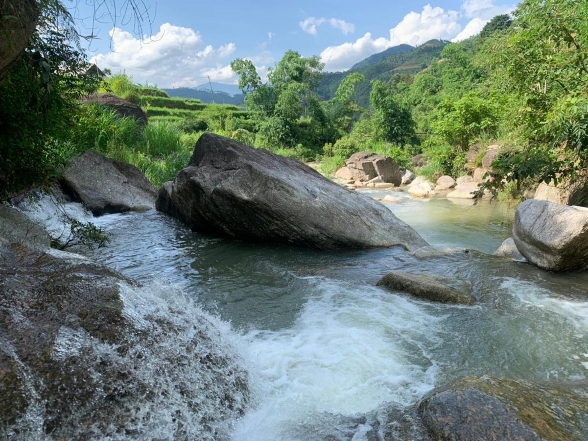 Nam Ly Retreat Otel Ha Giang Dış mekan fotoğraf